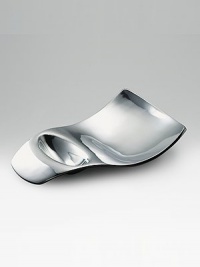 This handmade metal tray couldn't be any more laid back: a sloping bevel for chips glides into a gentle hollow for dip. Arrives in a blue gift box 15 long Hand wash Imported This handmade metal tray couldn't be any more laid back: a sloping bevel for chips glides into a gentle hollow for dip. Arrives in a blue gift box 15 long Hand wash Imported