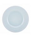 Elegance comes easy with the Fair Harbor accent plate, perfect for salad and dessert. Durable stoneware in a cool sky hue is half glazed, half matte and totally timeless.