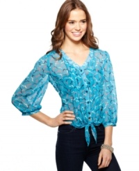 Elevate your fly style to super fun heights with this bird print tie blouse from Eyeshadow -- a soft and gauzy accent to your skinny jeans! (Clearance) Elevate your fly style to super fun heights with this bird print tie blouse from Eyeshadow -- a soft and gauzy accent to your skinny jeans! (Clearance)
