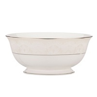 Embellished with a delicate chantilly lace design that evokes romance, whimsy and vintage wedding veils, kate spade new york's Chapel Hill serving bowl is the perfect touch for sophisticated dinner parties and holiday gatherings.