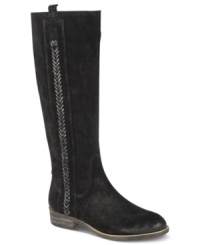 A worn-in toe gives the Arcadia boots by Carlos by Carlos Santana a touch of rugged charm, while the braided detail that rises up the side adds decorated glamour. A worn-in toe gives the Arcadia boots by Carlos by Carlos Santana a touch of rugged charm, while the braided detail that rises up the side adds decorated glamour.