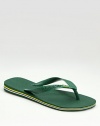 Enduring quality for the beach and beyond, constructed in lasting PVC with signature strap and sole detail. PVC Rubber sole Imported 