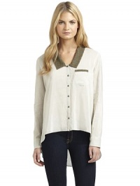 THE LOOKEmbroidered eyelet pointed collarSubtle pinstripesPatch pocket at chestButton-frontLong sleeves with barrel cuffsHi-lo hemCutout detail at back yokeTHE FITAbout 27 from shoulder to longest pointTHE MATERIALCotton/silkCARE & ORIGINDry cleanImportedModel shown is 5'9 (175cm) wearing US size Small. THE LOOKEmbroidered eyelet pointed collarSubtle pinstripesPatch pocket at chestButton-frontLong sleeves with barrel cuffsHi-lo hemCutout detail at back yokeTHE FITAbout 27 from shoulder to longest pointTHE MATERIALCotton/silkCARE & ORIGINDry cleanImportedModel shown is 5'9 (175cm) wearing US size Small.