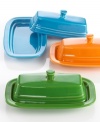 An American classic with definitive Deco flair. Originally released in 1936, reissued today in a range of bold colors. Lead-free china; easy to use, fun to mix, match and collect. Each piece is oven, microwave and dishwasher safe. Made in USA.
