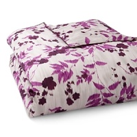 Leafy branches and blossoms in rich, watercolor-like hues of hibiscus and raspberry lend a modern, contemporary feel to this soft cotton sateen duvet. Leafy branches and blossoms in rich, watercolor-like hues of hibiscus and raspberry lend a modern, contemporary feel to this soft cotton sateen duvet.