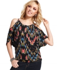 Slip into this comfy-cute top from Jessica Simpson for a colorful look that's loaded with personality. Slip into this comfy-cute top from Jessica Simpson for a colorful look that's loaded with personality.