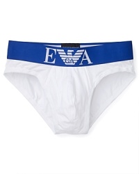 Style and support blend to create an elegant undergarment ideal for your everyday wardrobe. Style and support blend to create an elegant undergarment ideal for your everyday wardrobe.