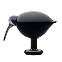 Professor Oiva Toikka's Birds embody Iittala's commitment to craftsmanship and imagination, deviating from the streamlined aesthetic of Scandinavian design in imaginative, rich and bold ways. Each design incorporates new color combinations and techniques for one-of-a-kind beauty, collected by those of refined taste worldwide. Professor Oiva Toikka's Birds embody Iittala's commitment to craftsmanship and imagination, deviating from the streamlined aesthetic of Scandinavian design in imaginative, rich and bold ways. Each design incorporates new color combinations and techniques for one-of-a-kind beauty, collected by those of refined taste worldwide.