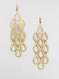 Sparkling stones make this elegant style shine. Glass stonesGoldplatedLength, about 3.75Hook backImported 