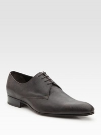 Timeless lace-ups fit for the office and beyond in vegetable-tanned leather. Leather lining Leather sole Made in Italy Timeless lace-ups fit for the office and beyond in vegetable-tanned leather. Leather lining Leather sole Made in Italy