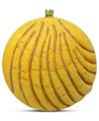 Inspired by traditional Mexican sweet bread, the Pan Dulce ornament from CasaQ is a treat your family can enjoy season after season. Inspired by traditional Mexican sweet bread, the Pan Dulce ornament from CasaQ is a treat your family can enjoy season after season.