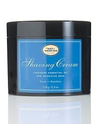 The Art of Shaving Shaving Cream protects the skin from irritation and razor burn. Rich with glycerin, coconut oil and essential oils, the Shaving Cream leaves your skin smooth and moisturized. For optimum results: Prepare your skin with Lavender Pre-Shave Oil. Apply Lavender Shaving Cream with Shaving Brush to generate a rich warm lather, soften and lift the beard, open pores, bring sufficient water to the skin and gently exfoliate. Soothe, refresh and regenerate the skin after shaving with Lavender After-Shave Balm.Lavender Essential Oil Normal to Sensitive Skin The Art of Shaving Shaving Cream protects the skin from irritation and razor burn. Rich with glycerin, coconut oil and essential oils, the Shaving Cream leaves your skin smooth and moisturized. For optimum results: Prepare your skin with Lavender Pre-Shave Oil. Apply Lavender Shaving Cream with Shaving Brush to generate a rich warm lather, soften and lift the beard, open pores, bring sufficient water to the skin and gently exfoliate. Soothe, refresh and regenerate the skin after shaving with Lavender After-Shave Balm.Lavender Essential Oil Normal to Sensitive Skin