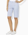 A seasonal must-have, the Lauren Ralph Lauren Garabaldi shorts are chic and stylish in sleek stretch cotton twill.