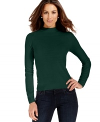 Debbie Morgan's pretty mock petite turtleneck sweater is rendered from the softest fabric for cozy comfort all season long. Debbie Morgan's pretty mock petite turtleneck sweater is rendered from the softest fabric for cozy comfort all season long.