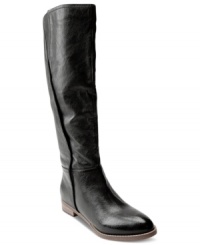 Top off your look with the classic sophistication of the Colaterl boots by Steve Madden. Top off your look with the classic sophistication of the Colaterl boots by Steve Madden.
