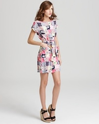 A homespun patchwork print on a belted silhouette creates a gorgeously feminine Lilly Pulitzer dress that people will talk about long after you've left the room.