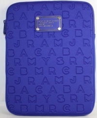 Marc Jacobs Dreamy Logo Neoprene Tablet Case Meteorite Blue Marc Jacobs Dreamy Logo Neoprene Tablet Case Meteorite Blue