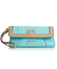 With signature-embossed quatrefois Gs punctuated with golden hardware, this GUESS design is slender enough to slip into a bag and eye-catching enough to carry as a clutch. Plenty of card slots, pockets and compartments offer exceptional organization within. With signature-embossed quatrefois Gs punctuated with golden hardware, this GUESS design is slender enough to slip into a bag and eye-catching enough to carry as a clutch. Plenty of card slots, pockets and compartments offer exceptional organization within.