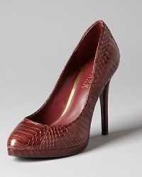 These Lauren Ralph Lauren platform pumps are high on style in the cutting-edge classic way that made the brand famous. These Lauren Ralph Lauren platform pumps are high on style in the cutting-edge classic way that made the brand famous.