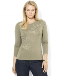 Golden threads of embroidered detail accent the rolling scrolled graphics on Lauren Ralph Lauren's soft plus size cotton tee, lending a glamorous finish. Golden threads of embroidered detail accent the rolling scrolled graphics on Lauren Ralph Lauren's soft plus size cotton tee, lending a glamorous finish.
