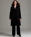 In a classic walker style, this wool-blend Jones New York plus size coat is perfect for a modern, sophisticated look. Tailored details a create a sleek shape.
