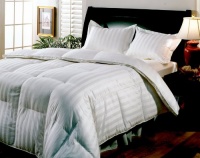 Blue Ridge Home Fashions, Hotel Grand Milano 800-Thread Count Hungarian White Goose Down Comforter, King Blue Ridge Home Fashions, Hotel Grand Milano 800-Thread Count Hungarian White Goose Down Comforter, King