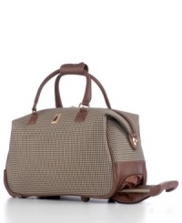 Travel on your terms. A sleek, sophisticated jacquard exterior gives your trip a stylish start that this versatile rolling club bag carries through the entire adventure. London Fog's signature lining, featuring a shoe and accessory pocket, packs in an unstoppable reliability that never lets you down. 10-year limited warranty. Travel on your terms. A sleek, sophisticated jacquard exterior gives your trip a stylish start that this versatile rolling club bag carries through the entire adventure. London Fog's signature lining, featuring a shoe and accessory pocket, packs in an unstoppable reliability that never lets you down. 10-year limited warranty.