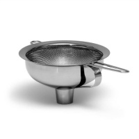 iSi Funnel and Sieve iSi Funnel and Sieve