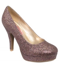 There's nothing boring about this classic silhouette. The File System platform pumps by Unlisted feature a dramatic upper and covered platform and heel. There's nothing boring about this classic silhouette. The File System platform pumps by Unlisted feature a dramatic upper and covered platform and heel.