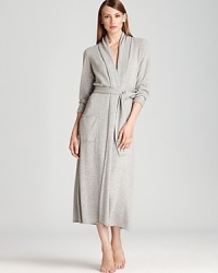 Cocoon yourself in a sumptuous Magaschoni robe cardigan for a truly decadent style treat. Cocoon yourself in a sumptuous Magaschoni robe cardigan for a truly decadent style treat.