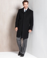 London Fog tailors this topcoat with a high button stance for extra warmth and a collar style borrowed from the rough-and-ready balmacaan. London Fog tailors this topcoat with a high button stance for extra warmth and a collar style borrowed from the rough-and-ready balmacaan.