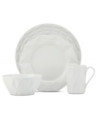 A cut above. The Castle Peak place setting presents an ultra-modern take on kate spade new york's signature bow motif featuring bold faceted accents in cream-colored stoneware. A cut above. The Castle Peak place setting presents an ultra-modern take on kate spade new york's signature bow motif featuring bold faceted accents in cream-colored stoneware.