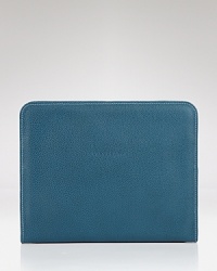 Upgrade your tech essentials with this iPad sleeve from Longchamp. Crafted from leather, it's a simple style that encapsulates the label's easy-chic look. Upgrade your tech essentials with this iPad sleeve from Longchamp. Crafted from leather, it's a simple style that encapsulates the label's easy-chic look.