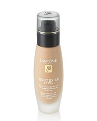 Discover a 14-hour ultra-resistant makeup with divine comfort. This retouch-free, oil-free foundation features innovative highly resistant pigments for 14-hour wear. SoftFeel™ technology glides on to comfort skin with flawless full coverage that lasts all day. Discover a 14-hour ultra-resistant makeup with divine comfort. This retouch-free, oil-free foundation features innovative highly resistant pigments for 14-hour wear. SoftFeel™ technology glides on to comfort skin with flawless full coverage that lasts all day.