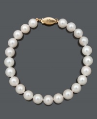 Nothing looks more glamorous and sophisticated than a simple strand of pearls. Bracelet features A+ Akoya cultured pearls (7-7-1/2 mm) with a 14k gold clasp. Approximate length: 7-1/2 inches. Nothing looks more glamorous and sophisticated than a simple strand of pearls. Bracelet features A+ Akoya cultured pearls (7-7-1/2 mm) with a 14k gold clasp. Approximate length: 7-1/2 inches.