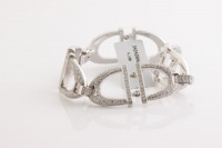 New ROBERTO COIN 18k White Gold & Diamond Stirrup Design Bracelet New ROBERTO COIN 18k White Gold & Diamond Stirrup Design Bracelet