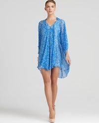 An airy DIANE von FURSTENBERG silk dress, complete with dolman sleeves, a keyhole opening at the neckline and pleats at the bodice is the uptown chic option your summer wardrobe desires. An airy DIANE von FURSTENBERG silk dress, complete with dolman sleeves, a keyhole opening at the neckline and pleats at the bodice is the uptown chic option your summer wardrobe desires.