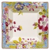 Millefleurs was inspired by flowers in a European garden as well as antique tableware. Its delicate renderings of pansies, roses, and thistles are blended with a vintage border in a contemporary color palette. Sophisticated, yet fresh and youthful. Dishwasher and microwave safe (for reheating only).