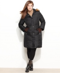 Ward-off the cold temps in classic style with this plus size down coat from MICHAEL Michael Kors that features a detachable, faux-fur trimmed hood.