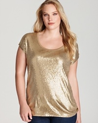 Slipped under a blazer or dressed down with denim, this sequin MICHAEL Michael Kors Plus tee presents your wardrobe a wealth of golden opportunities. Slipped under a blazer or dressed down with denim, this sequin MICHAEL Michael Kors Plus tee presents your wardrobe a wealth of golden opportunities.