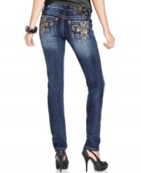 Embroidered Fleur de Lis with rhinestones add glam to these Miss Me bootcut jeans -- perfect for hot everyday style! Embroidered Fleur de Lis with rhinestones add glam to these Miss Me bootcut jeans -- perfect for hot everyday style!