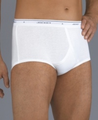 Popular for generations. 100% cotton in basic white with a no-bind waistband and a y-front® fly. In Big Man sizes. Two per pack. Popular for generations. 100% cotton in basic white with a no-bind waistband and a y-front® fly. In Big Man sizes. Two per pack.