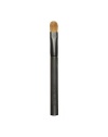This small, dome-shaped brush lets you add a precise sweep of color over the eyes. The eye shader brush applies softly on eyes, yet is firm enough to contouring and highlight to create dramatic and glamorous eye looks. 