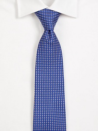 A lively addition to any work wardrobe, handsomely woven in golf-printed Italian silk.SilkDry cleanMade in Italy A lively addition to any work wardrobe, handsomely woven in golf-printed Italian silk.SilkDry cleanMade in Italy
