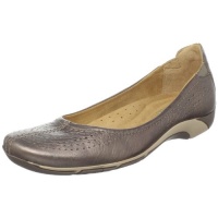 Naturalizer Women's Yadira Flat Naturalizer Women's Yadira Flat