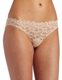 Hanro Womens Luxury Moments Bikini, Skin, Medium Hanro Womens Luxury Moments Bikini, Skin, Medium