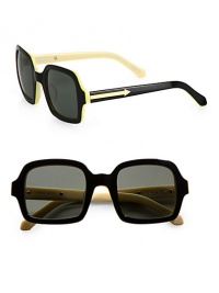 This ultra-cool style is crafted in acetate with notice-me fluorescent trim. Available in black/fluorescent yellow/cream with smoke mono lens.Acetate temples with gold metal arrow logoCategory 3 UV protectionImported This ultra-cool style is crafted in acetate with notice-me fluorescent trim. Available in black/fluorescent yellow/cream with smoke mono lens.Acetate temples with gold metal arrow logoCategory 3 UV protectionImported