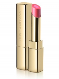 A collision of rich cream color and satin gloss in a thrilling encounter of impeccable contrast, in a way that no one else has done before. Resplendent with contrasting texture, it offers a layer of rich, creamy lip color elevated by a playful burst of gloss. Luxuriant cream bullet and smooth gloss prove the ultimate partners in crime; a collision of two powerful forces in an explosion of vibrancy and excellence. A collision of rich cream color and satin gloss in a thrilling encounter of impeccable contrast, in a way that no one else has done before. Resplendent with contrasting texture, it offers a layer of rich, creamy lip color elevated by a playful burst of gloss. Luxuriant cream bullet and smooth gloss prove the ultimate partners in crime; a collision of two powerful forces in an explosion of vibrancy and excellence.