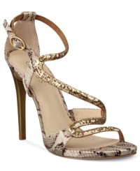 Such striking style. The Coraly2 evening sandals will make your night out even more special. Such striking style. The Coraly2 evening sandals will make your night out even more special.
