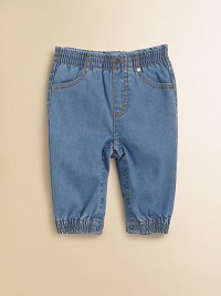 The perfect pair for the playful baby, with an elastic waist and a hint of stretch.Elastic waistband with button detailSlash front pocketsBack patch pocketsSnap legs with elastic cuffs98% cotton/2% elastaneMachine washImported The perfect pair for the playful baby, with an elastic waist and a hint of stretch.Elastic waistband with button detailSlash front pocketsBack patch pocketsSnap legs with elastic cuffs98% cotton/2% elastaneMachine washImported